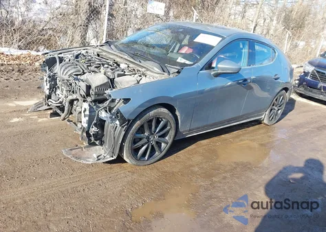2019 Mazda Mazda3 Premium Package из США, поврежденный, VIN JM1BPBNM8K1135719